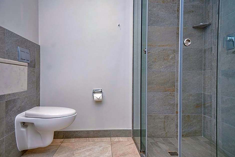 Crowne Plaza - Dar Es Salaam By IHG