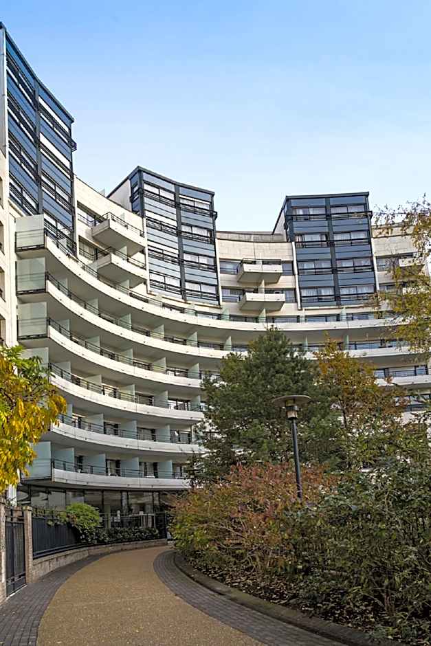 Residhome Courbevoie La Defense