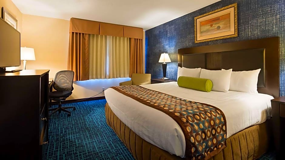 Best Western On the River