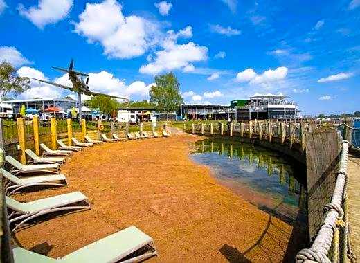 Bull Rush Retreats luxury hot tub lodge at Tattershall Lakes