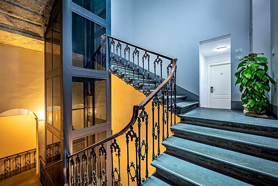 Martelli 6 Suite & Apartments