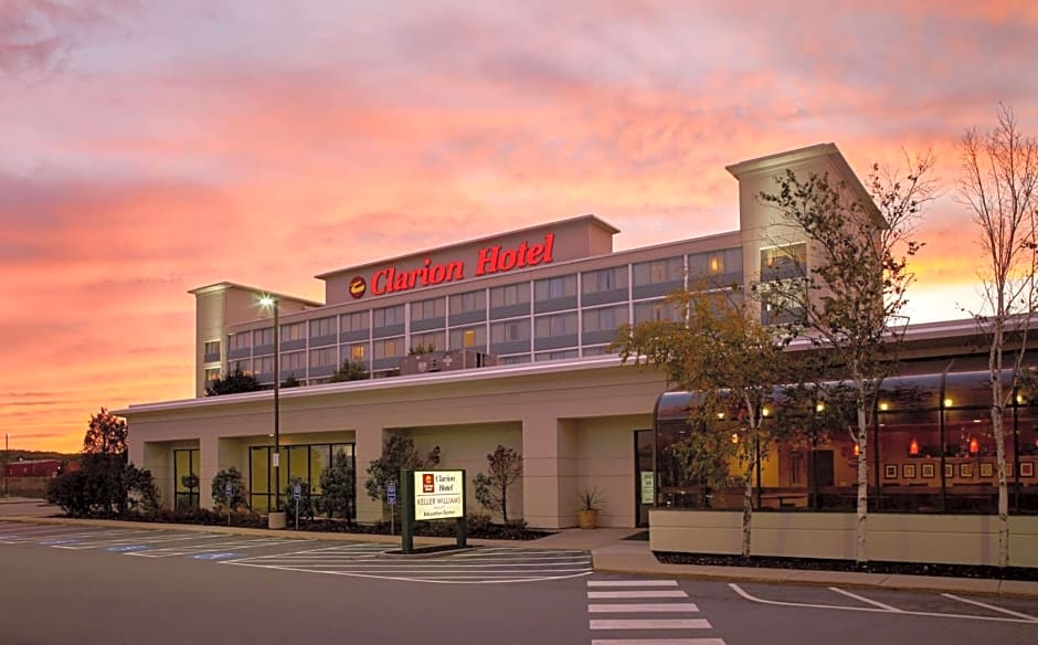Clarion Hotel Airport Portland