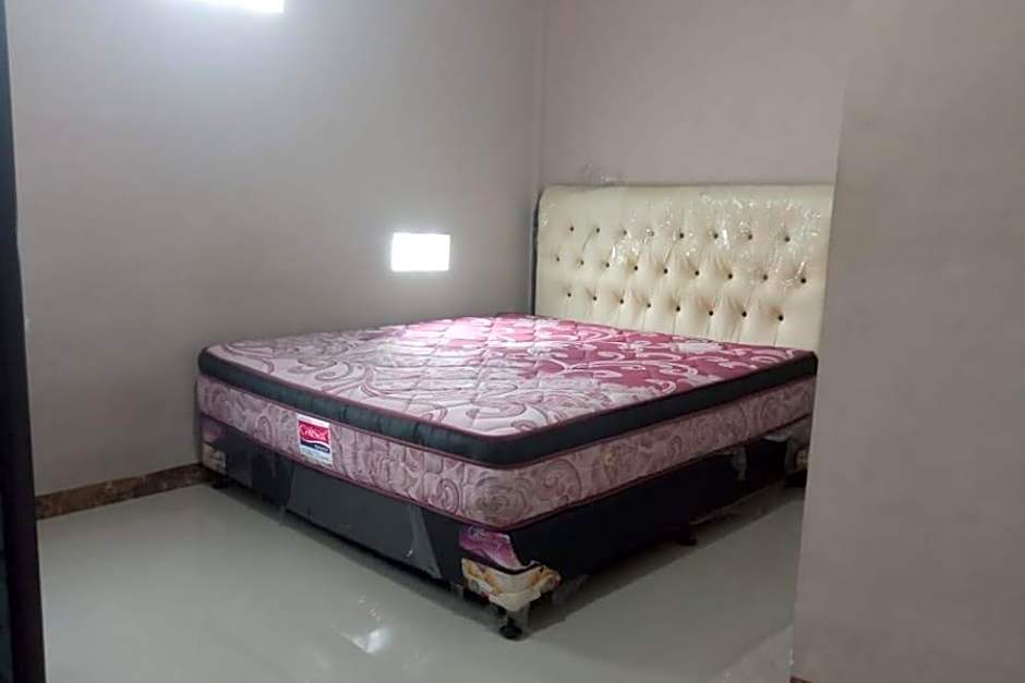 Hotel O White House SyariahNearOYO 93457 White House Syariah