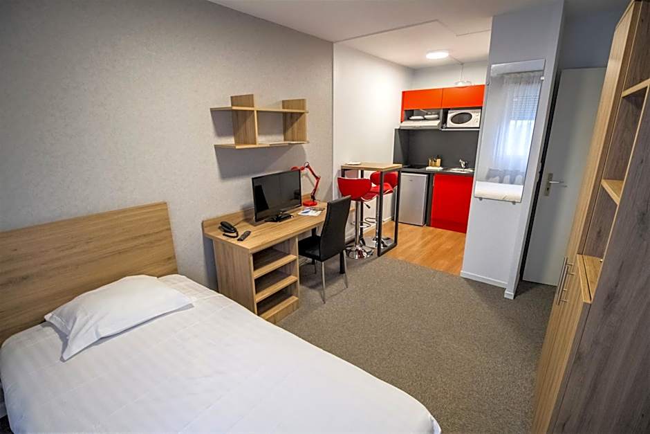 KOSY Appart'hôtel Le Champ De Mars Reims