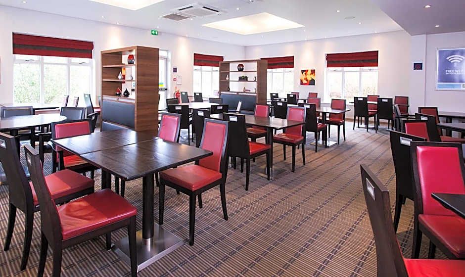 Holiday Inn Express Stoke-On-Trent By IHG