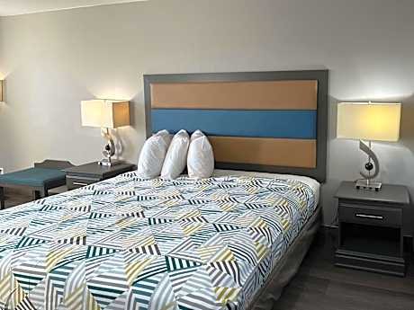 King Room - Non-Smoking