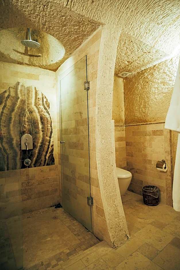 Hu of Cappadocia - Special Class