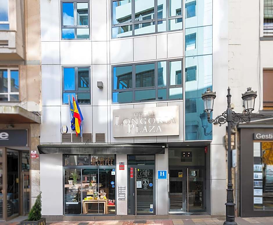 Duerming Longoria Plaza Hotel