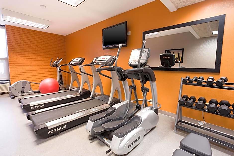 Drury Inn & Suites Greensboro