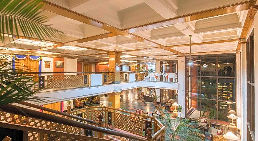 Hotel Pokhara Grande