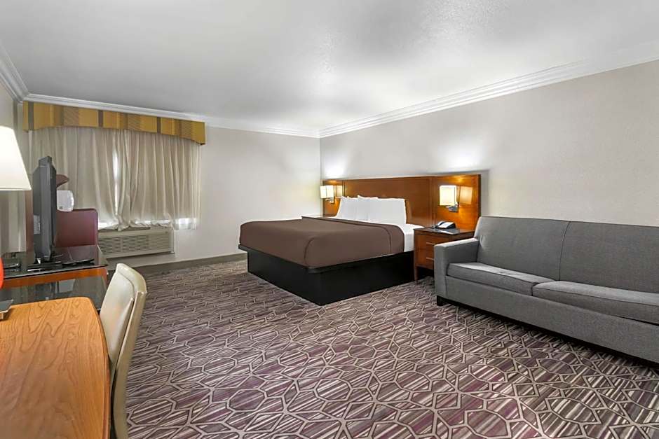 SureStay Plus by Best Western Benbrook Fort Worth