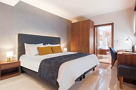 The Duke Boutique Hotel