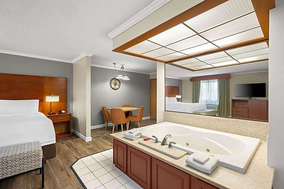 Best Western Fremont/Angola I-80/90 Toll Road
