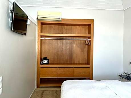 One-Bedroom Apartment with Garden View