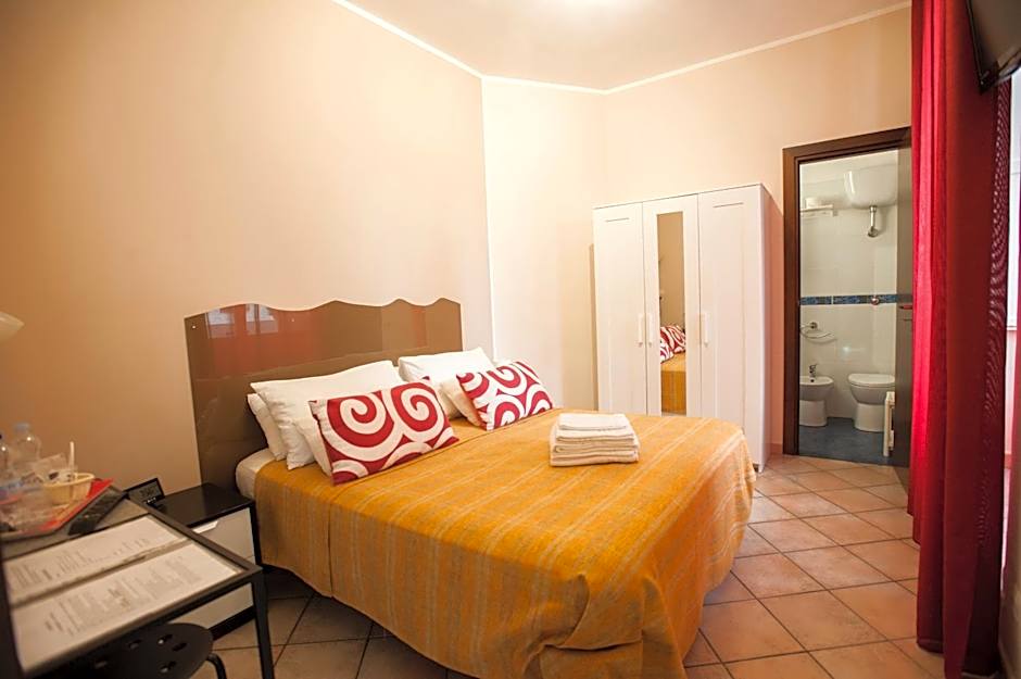 Monreal Rooms Salerno