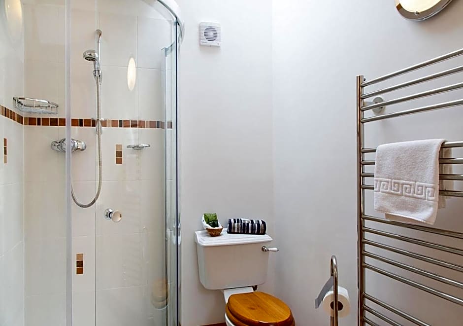 Bovisand Lodge Holiday Park, Beachside Location & Indoor Heated Pool