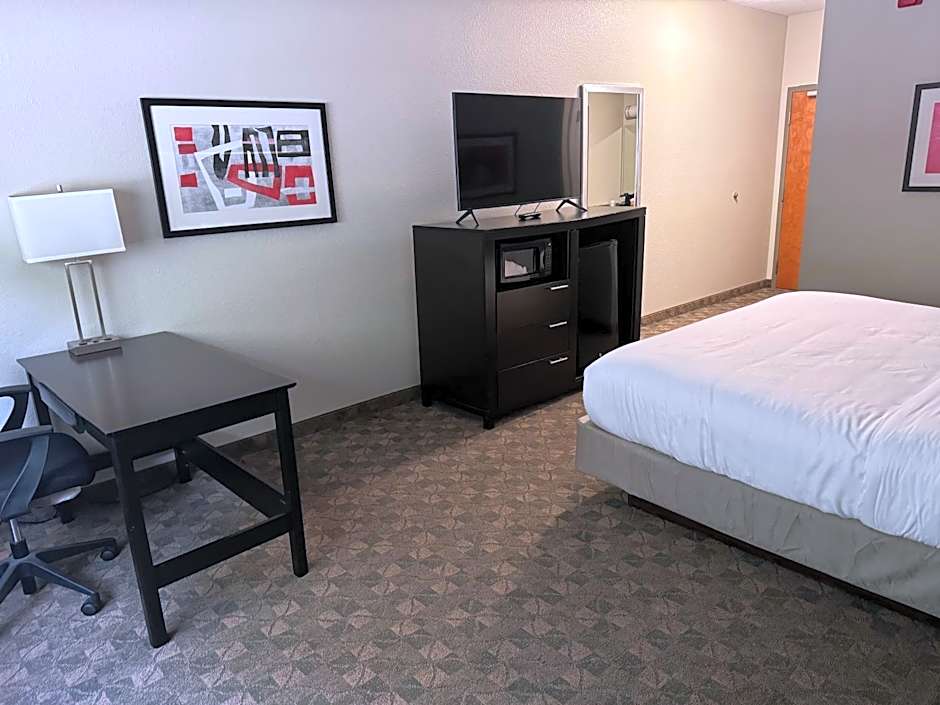 Comfort Inn Huntington near University area