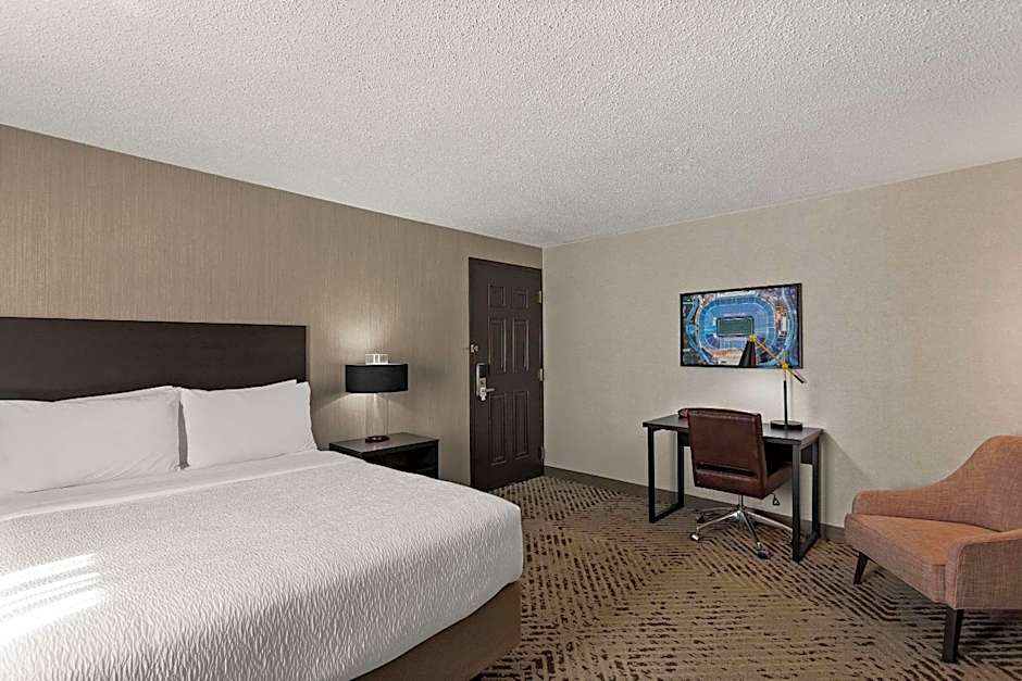 The Clover Hotel, Ascend Hotel Collection