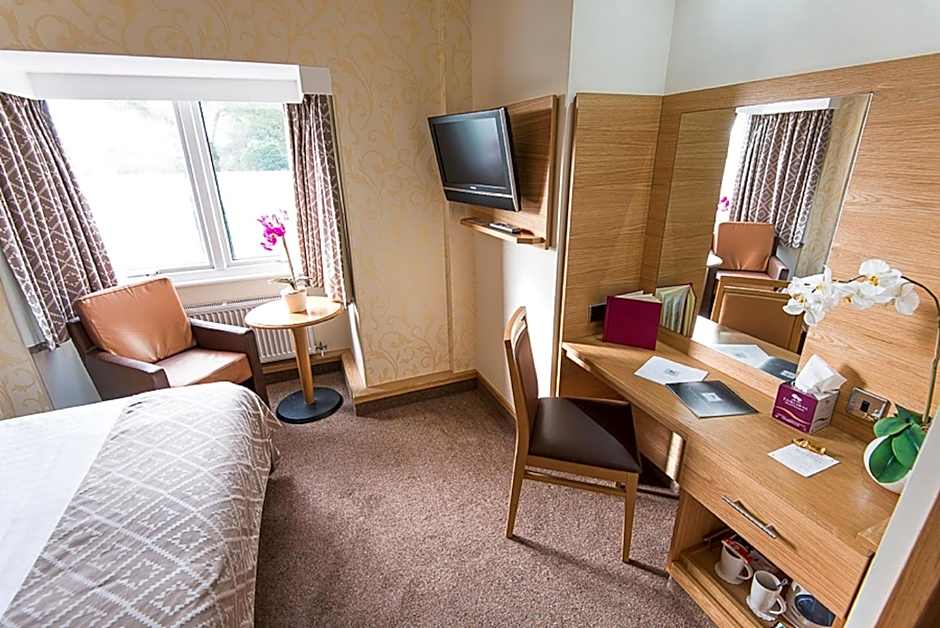 Fairlawns, Hotel And Spa