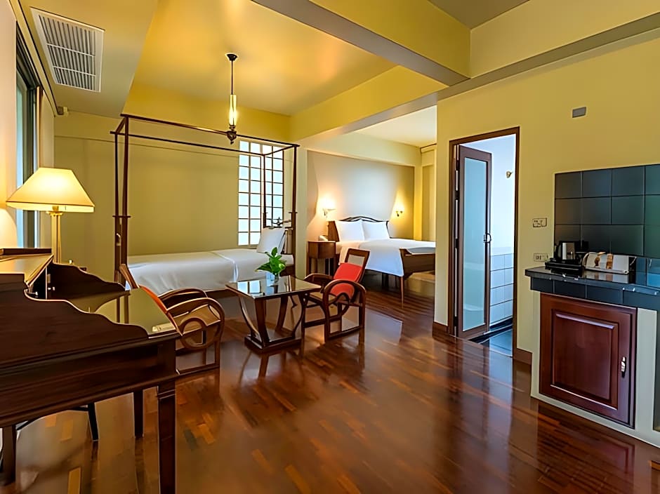 Sourire at Rattanakosin Island Hotel