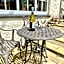 Lynwood House Bed and Breakfast