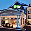 Holiday Inn Express Hotel & Suites Warminster-Horsham By IHG