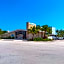 Downtown Hollywood Gardens Inn & Suites