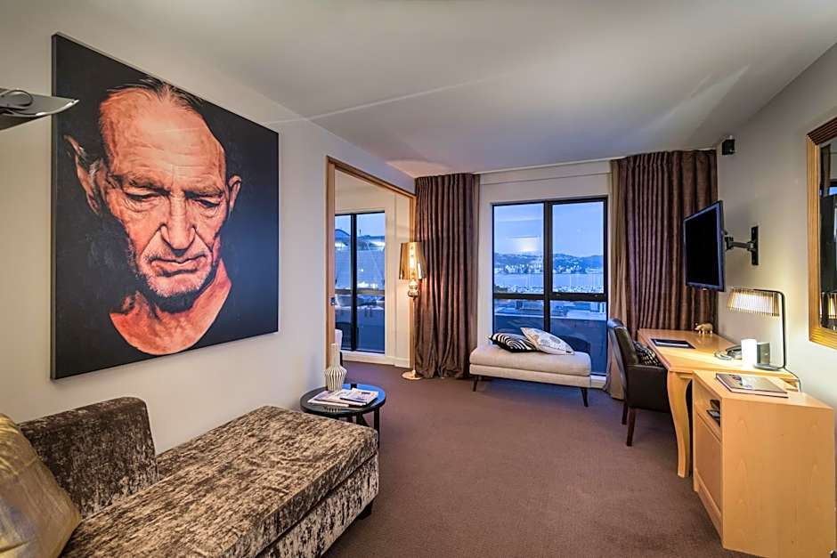 Museum Apartment Hotel, Independent Collection by EVT