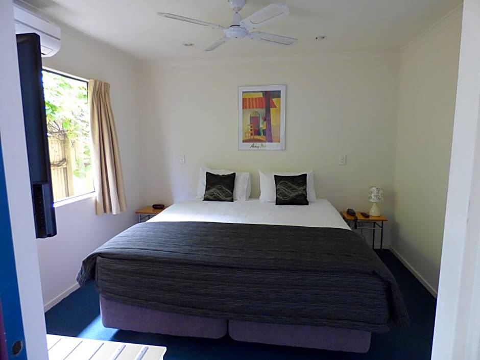 Claremonte Motor Lodge