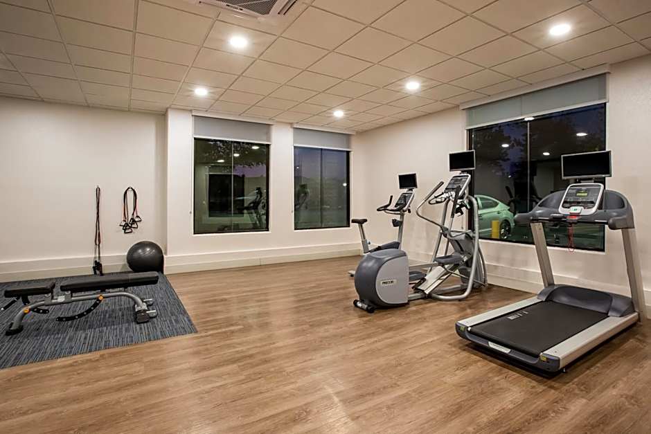 HOLIDAY INN EXPRESS HOTEL & SUITES ATLANTA SOUTHWEST-FAIRBURN By IHG