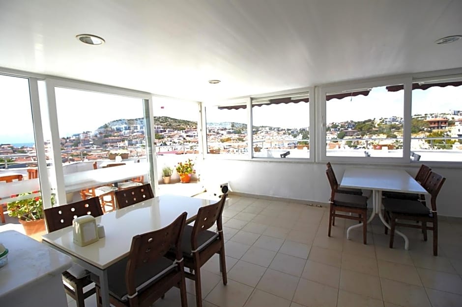 Bonapart Hotel