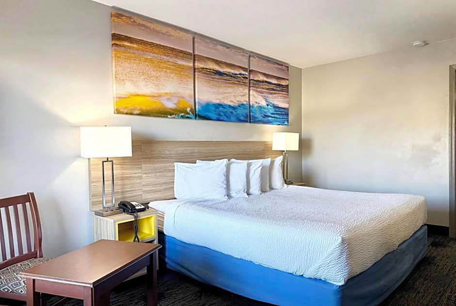 Days Inn by Wyndham Greenville