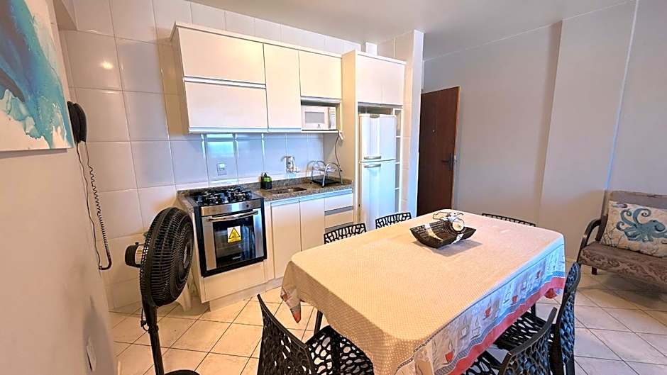 Centrinho, churrasqueira e piscina, familia, vista mar