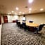 Estherville Hotel & Suites