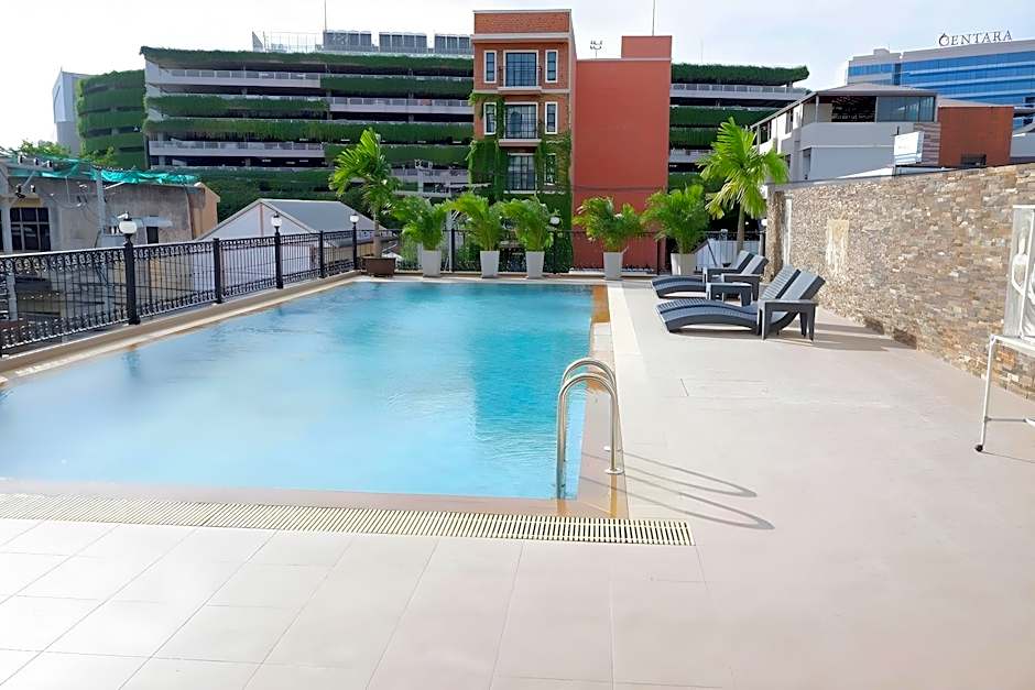 Banbua Grand Udon Hotel