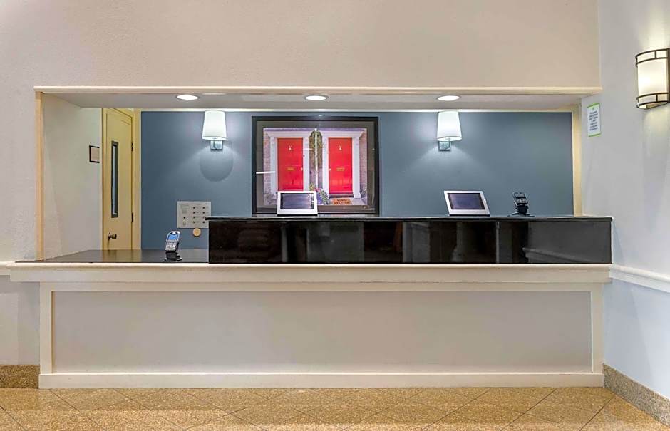 Extended Stay America Suites - Indianapolis - Airport - W. Southern Ave.