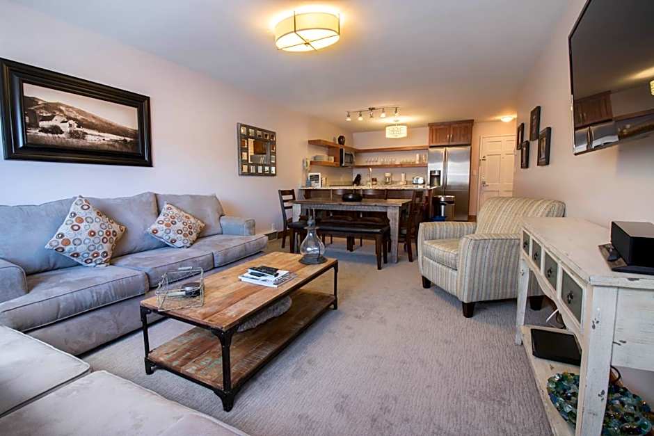 Treasure Mountain Inn