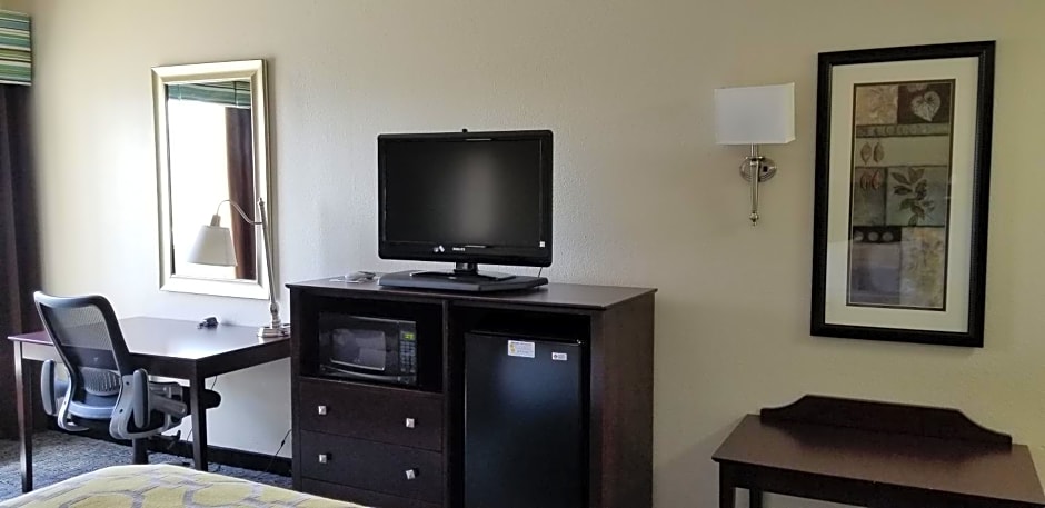 Baymont by Wyndham Saraland