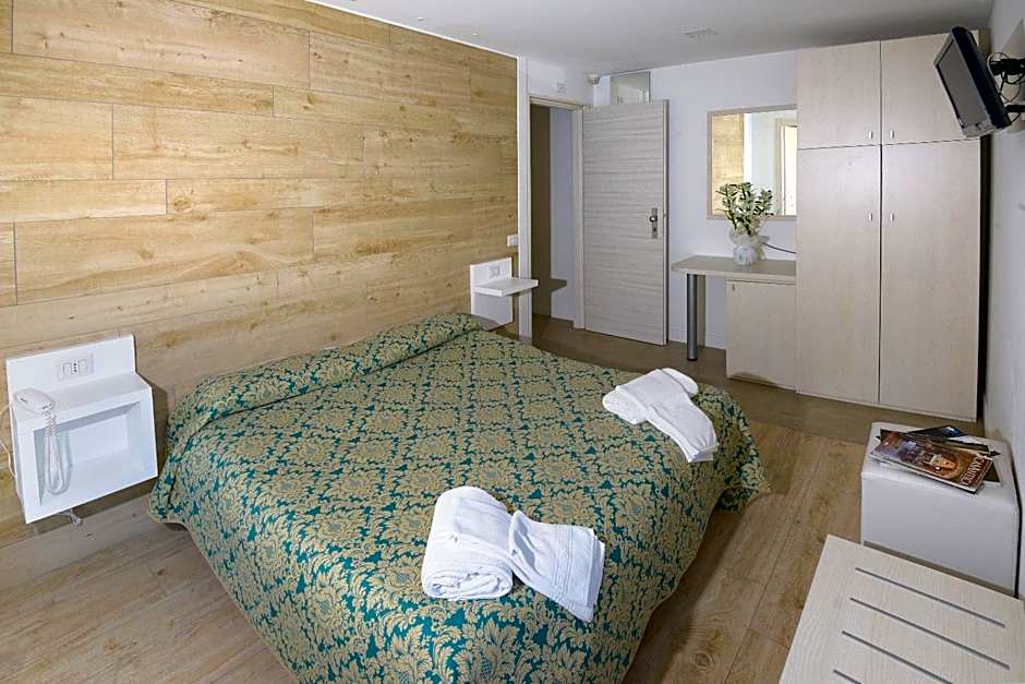 Hotel Degli Olmi