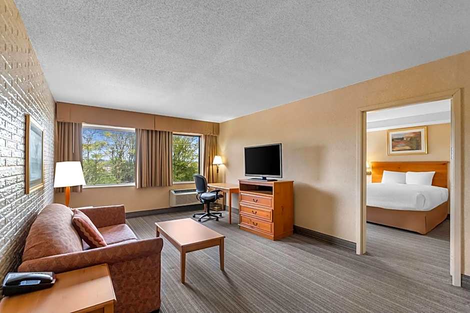 Travelodge by Wyndham Winchester