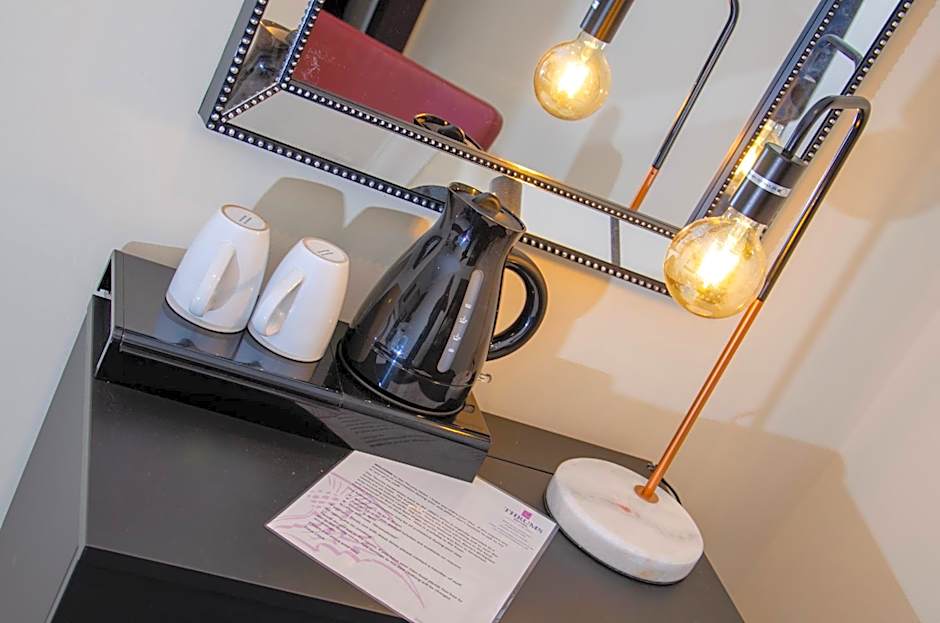 Thrums Hotel, Kirriemuir