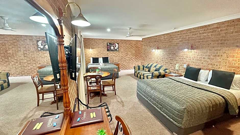 Golden Grain Motor Inn