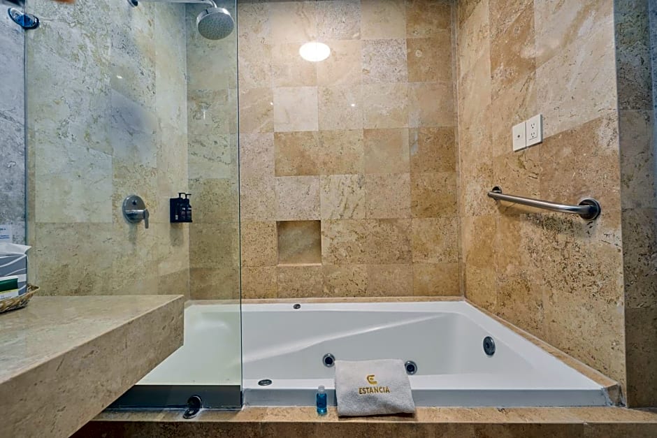 Hotel Estancia Business Class