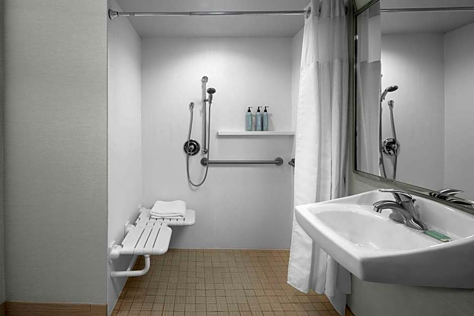 Courtyard by Marriott Atlanta Buckhead