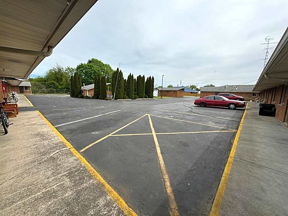 Euclid Motel