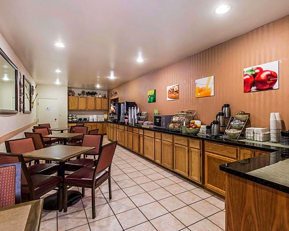 Quality Suites Moab near Arches National Park