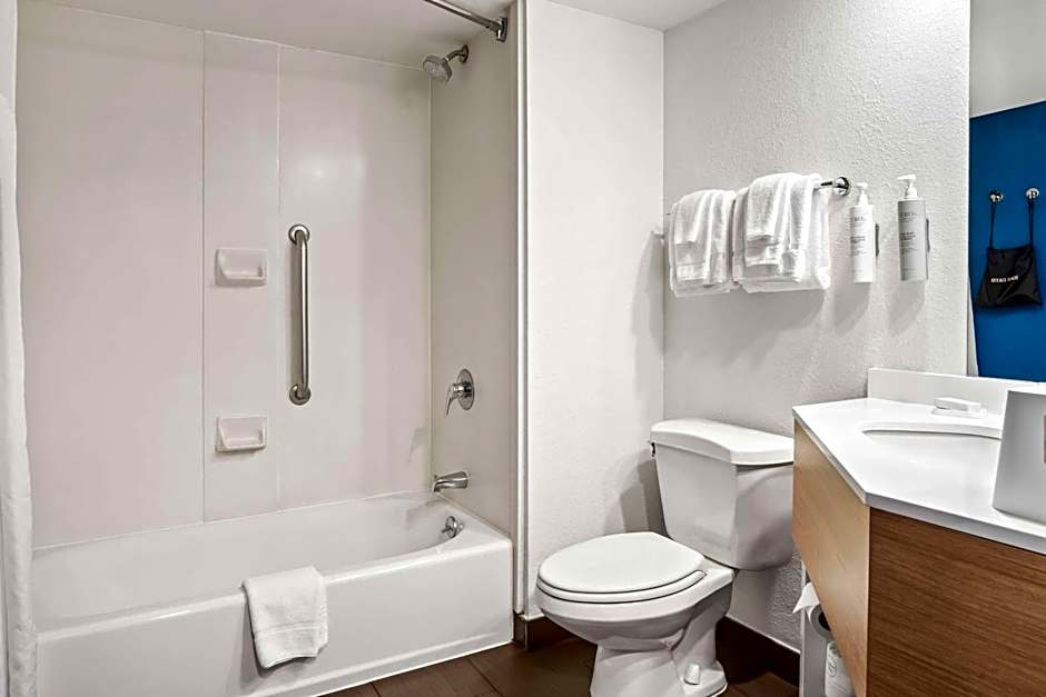 Spark by Hilton Stevensville