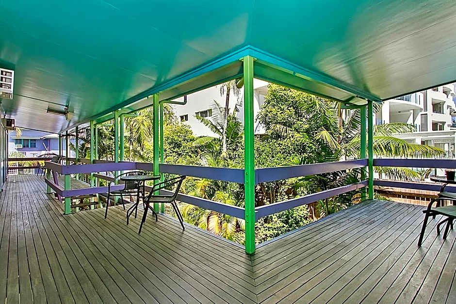 Caravella Backpackers