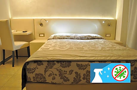Economy Double Room with Semi-Double Bed