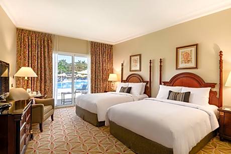 Pool Side Double Deluxe Room, Pool Access, 2 beds